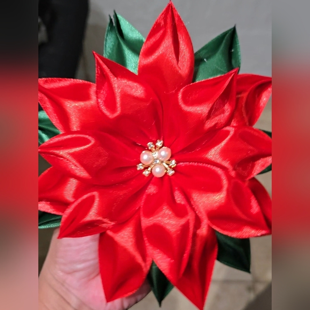 Poinsettia Satin Flower Bouquet 6 Pcs